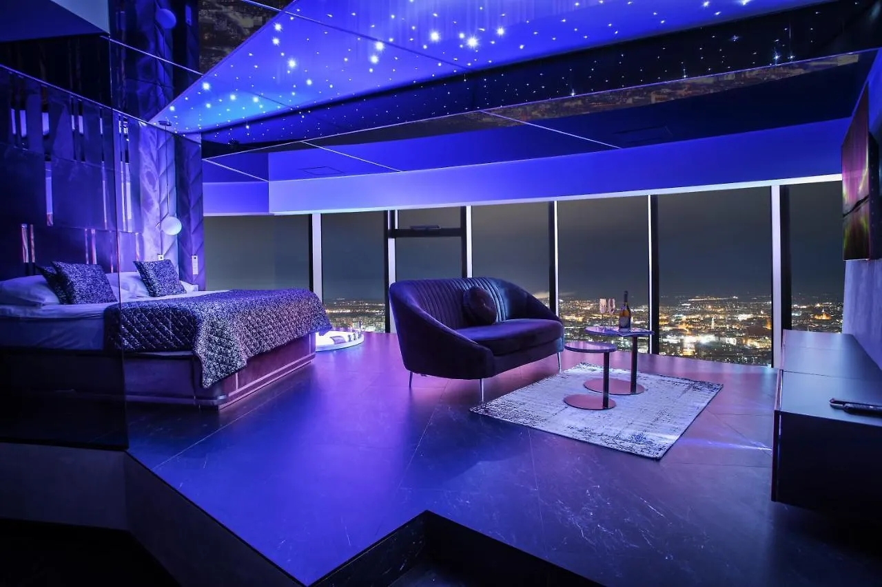 In The Sky - Apartamenty W Sky Tower Wroclaw 0*,  Poland