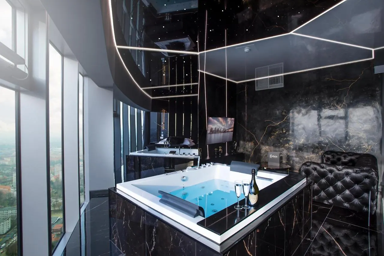 Apartment In The Sky - Apartamenty W Sky Tower Wroclaw