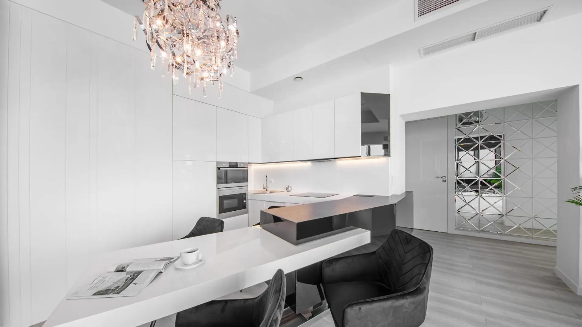 Apartamenty Sky Tower Wrocław