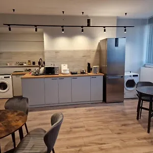 Czarna Perla Hostel